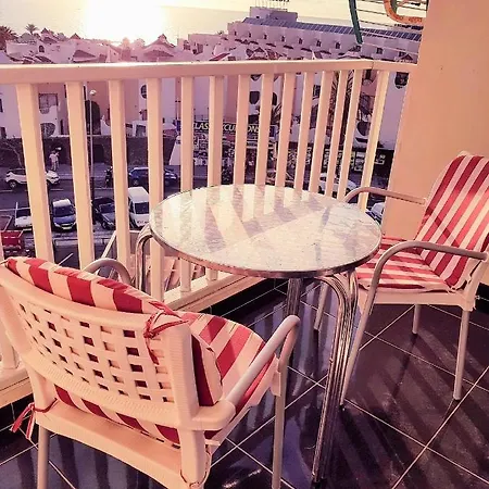 Americas Blue Yosea Apartment